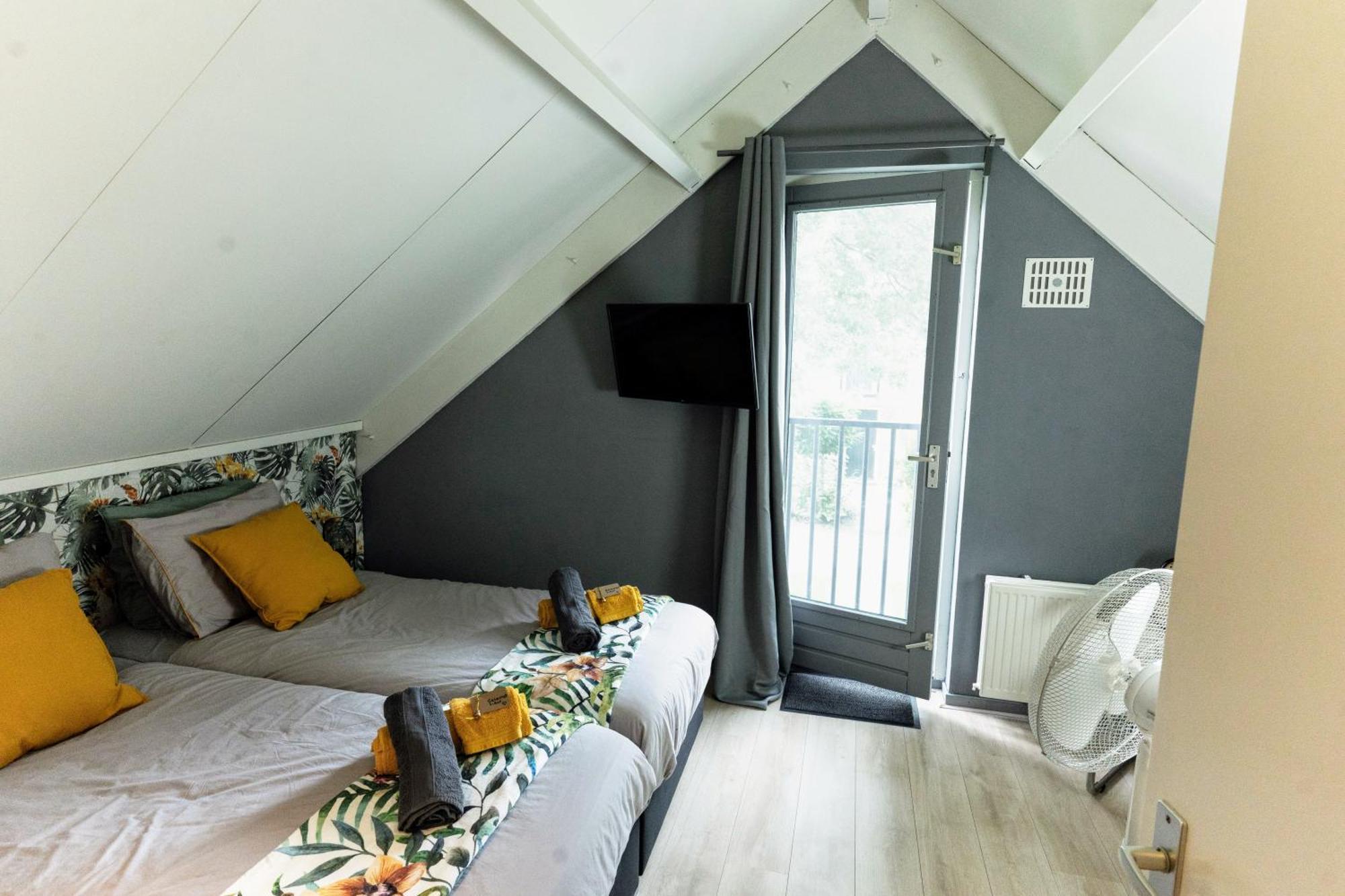 Rumah Senang Wellness Met Hottub En Tuin Ewijk Buitenkant foto